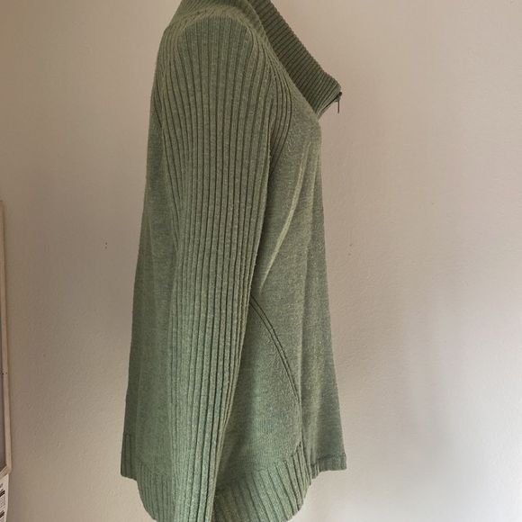 Eileen Fisher sz M green 100% merino wool zip front cardigan cowl neck gorgeous! - Picture 2 of 8